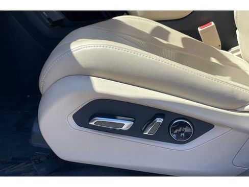 Certified 2023 Acura RDX w/Technology Package image 12