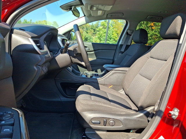 Used 2023 GMC Acadia SLE w/ Driver Convenience Package FWD image 24