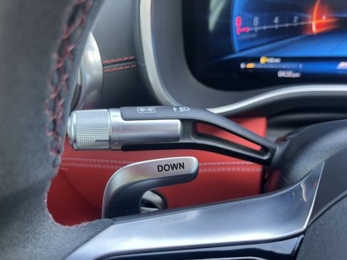 Used 2022 Mercedes-Benz SL 63 AMG 4MATIC image 24