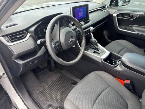 Used 2023 Toyota RAV4 LE FWD image 23