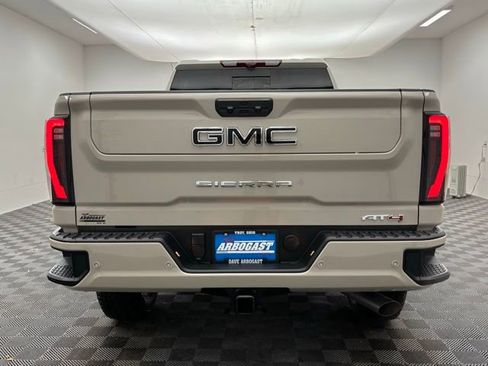 New 2026 GMC Sierra 2500 AT4 w/ AT4 Premium Plus Package image 10