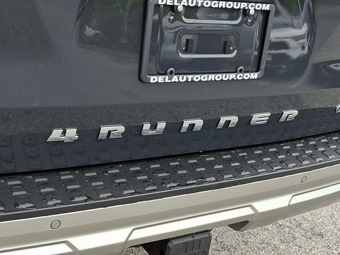 New 2026 Toyota 4Runner Limited AWD/4WD image 12