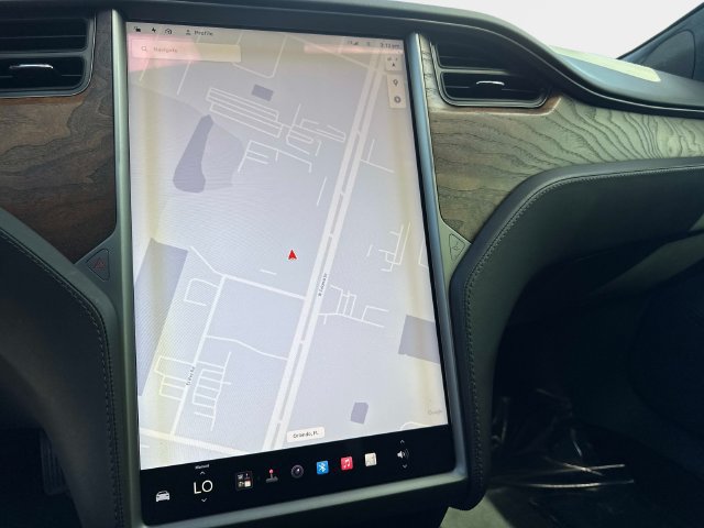 Used 2018 Tesla Model S 75D AWD/4WD image 22