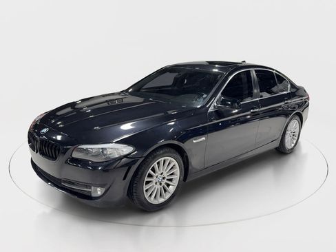 Used 2011 BMW 535i Sedan image 17