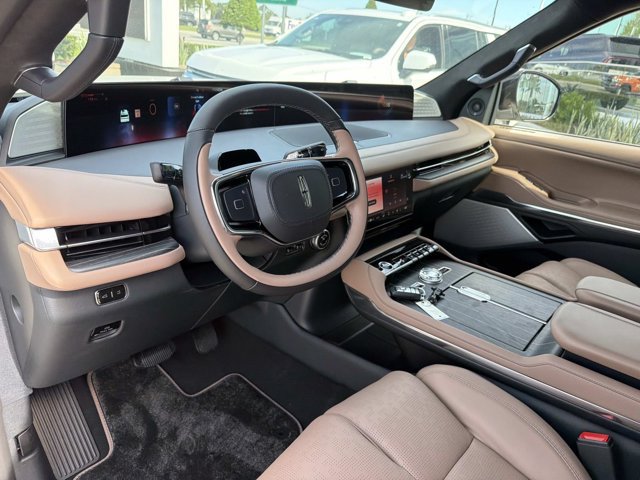 New 2027 Lincoln Navigator Black Label AWD/4WD image 12