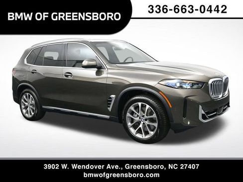 New 2026 BMW X5 xDrive50e w/ Climate Comfort Package AWD/4WD image 1