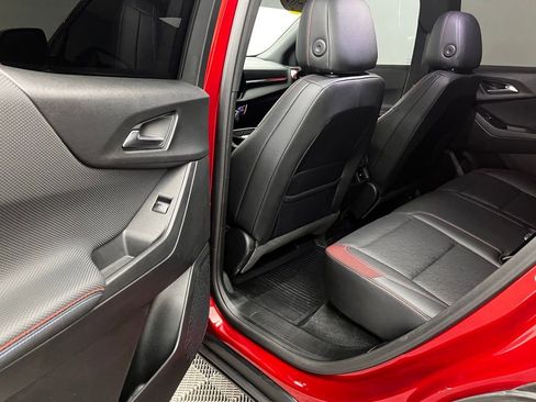 Used 2025 Chevrolet Equinox RS w/ Convenience Package III FWD image 38