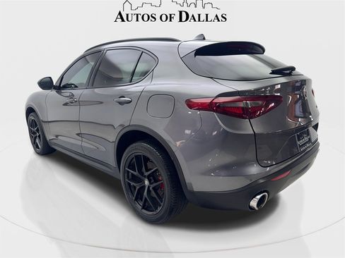 Used 2021 Alfa Romeo Stelvio Sprint w/ Nero Edizione image 9