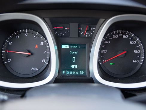 Used 2016 Chevrolet Equinox LT w/ Convenience Package FWD image 11