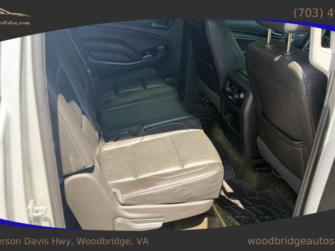 Used 2016 Chevrolet Suburban LT AWD/4WD image 16