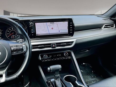 Used 2022 Kia K5 GT-Line FWD image 9
