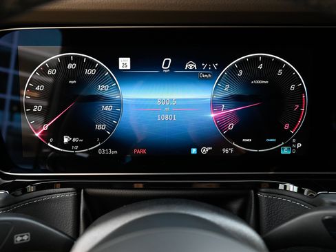 Used 2025 Mercedes-Benz G 550 image 26