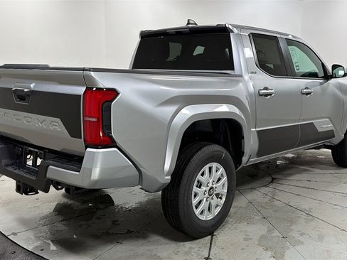 New 2026 Toyota Tacoma SR5 image 5