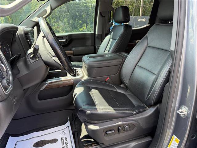 Used 2021 Chevrolet Silverado 1500 LT Trail Boss w/ Bed Protection Package AWD/4WD image 9