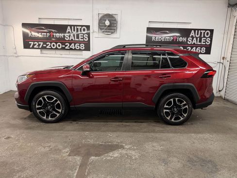 Used 2019 Toyota RAV4 Adventure AWD/4WD image 2