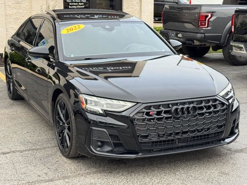 Used 2022 Audi S8 AWD/4WD image 16