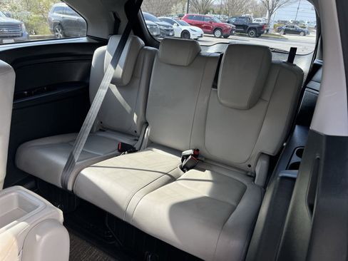 Used 2023 Honda Odyssey EX-L image 23