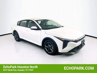 Used 2025 Kia K4 LXS video 1