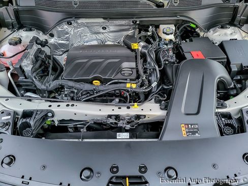 New 2026 Chevrolet Trax RS w/ Driver Confidence Package image 17