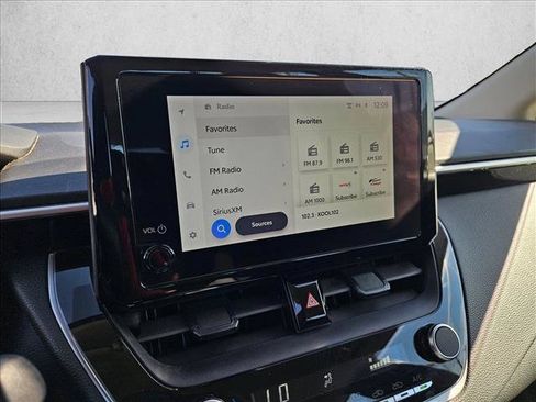 Used 2023 Toyota Corolla LE image 12