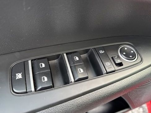 Used 2023 Kia Forte LXS image 13