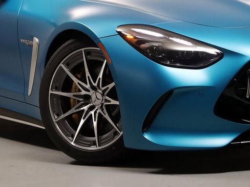 New 2025 Mercedes-Benz AMG GT 63 image 3