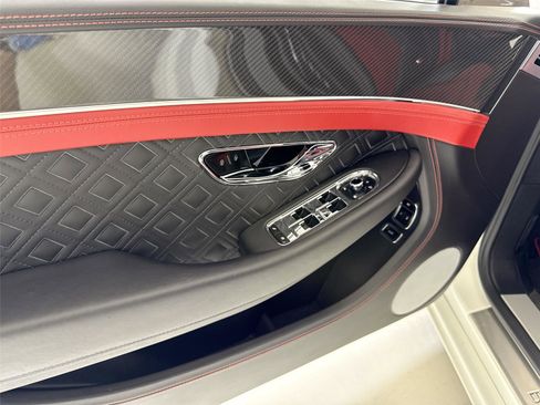 Used 2020 Bentley Continental GT AWD/4WD image 12