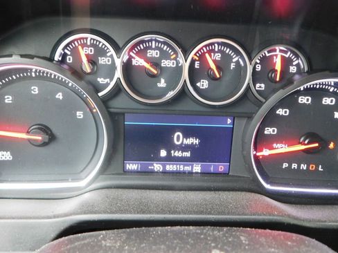 Used 2021 Chevrolet Silverado 2500 LT w/ All Star Edition AWD/4WD image 11