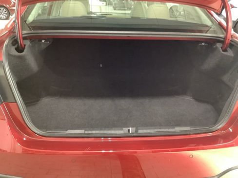 Used 2022 Subaru Legacy Limited image 22