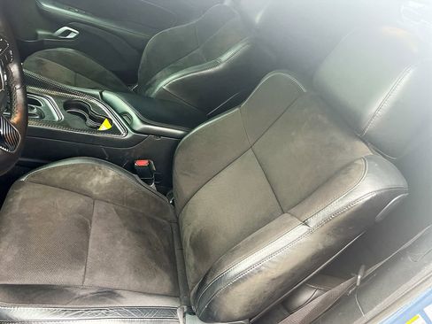Used 2022 Dodge Challenger R/T w/ Plus Package RWD image 19