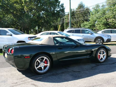 Used 2001 Chevrolet Corvette Convertible w/ Preferred Equipment Group2 image 7