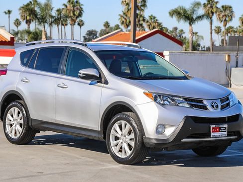 Used 2013 Toyota RAV4 Limited image 4