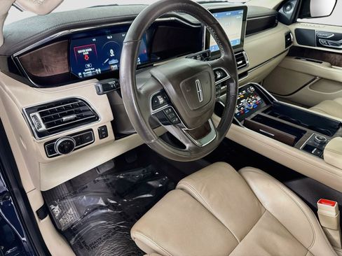 Used 2020 Lincoln Navigator L Reserve RWD image 23