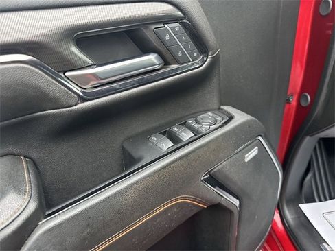 Used 2024 GMC Sierra 2500 AT4 w/ AT4 Premium Plus Package image 11