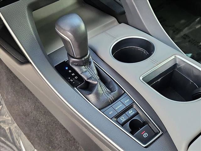 Used 2019 Toyota Avalon XSE FWD image 17