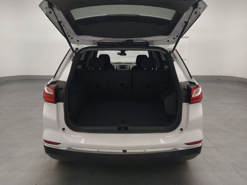 Used 2020 Chevrolet Equinox LT w/ LPO, Floor Liner Package FWD image 29