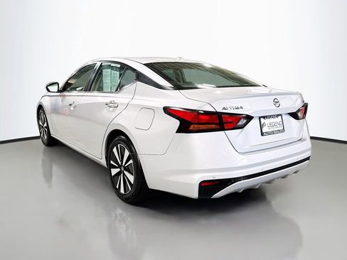 Used 2022 Nissan Altima 2.5 SV image 9