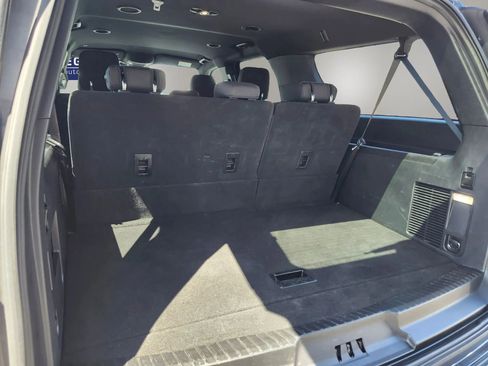Used 2021 Ford Expedition Max XLT AWD/4WD image 31