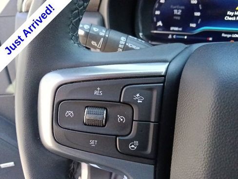 Used 2024 Chevrolet Tahoe Z71 w/ Luxury Package AWD/4WD image 18