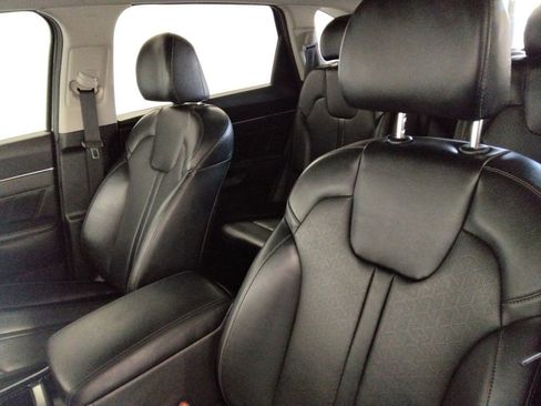 Used 2021 Kia Sorento SX image 33