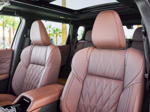 New 2026 Mitsubishi Outlander SEL FWD image 33