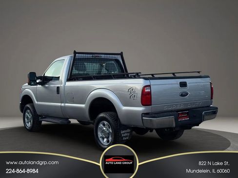 Used 2016 Ford F250 XL w/ XL Appearance Package image 3