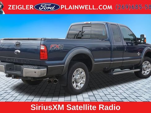 Used 2016 Ford F250 Lariat w/ Chrome Package AWD/4WD image 5