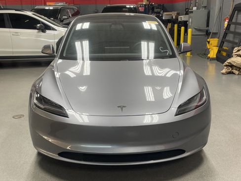 Used 2025 Tesla Model 3 Long Range image 3
