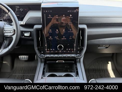 New 2026 GMC Yukon XL AT4 Ultimate w/ LPO, Floor Liner Package AWD/4WD image 13