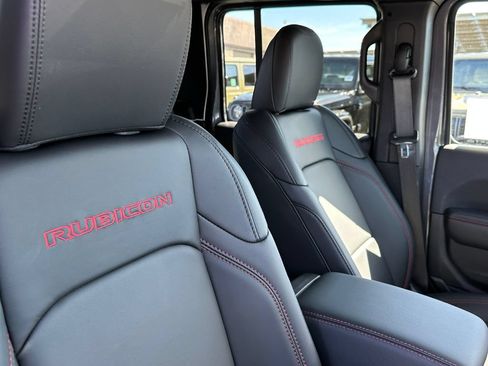 New 2026 Jeep Gladiator Rubicon AWD/4WD image 14