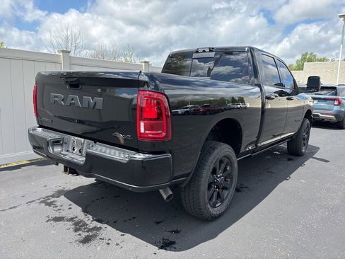 Used 2026 RAM 2500 Laramie AWD/4WD image 3