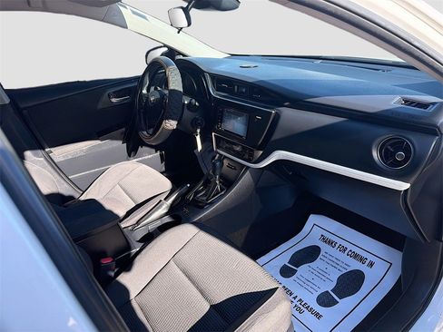 Used 2017 Toyota Corolla iM w/ Carpet Mat Package image 30