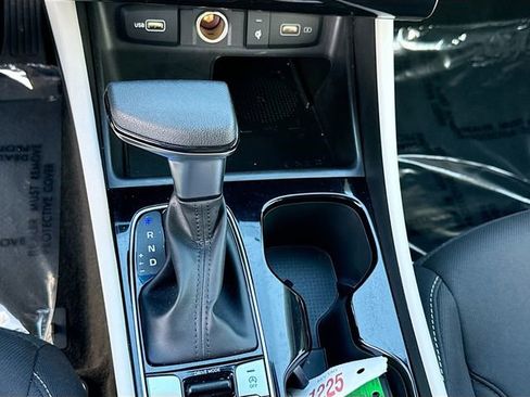 Used 2024 Hyundai Tucson SEL image 16