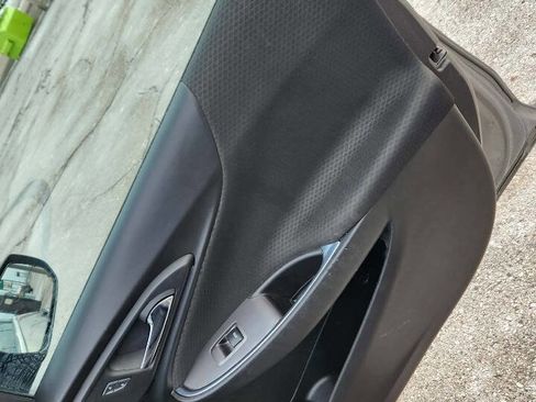 Used 2017 Chevrolet Malibu LT image 15